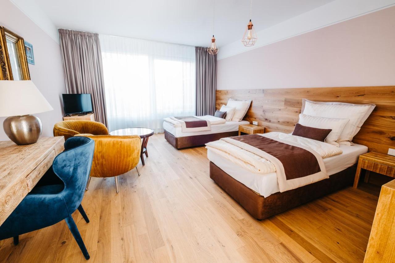 Boutique Hotel Corso Řevnice المظهر الخارجي الصورة